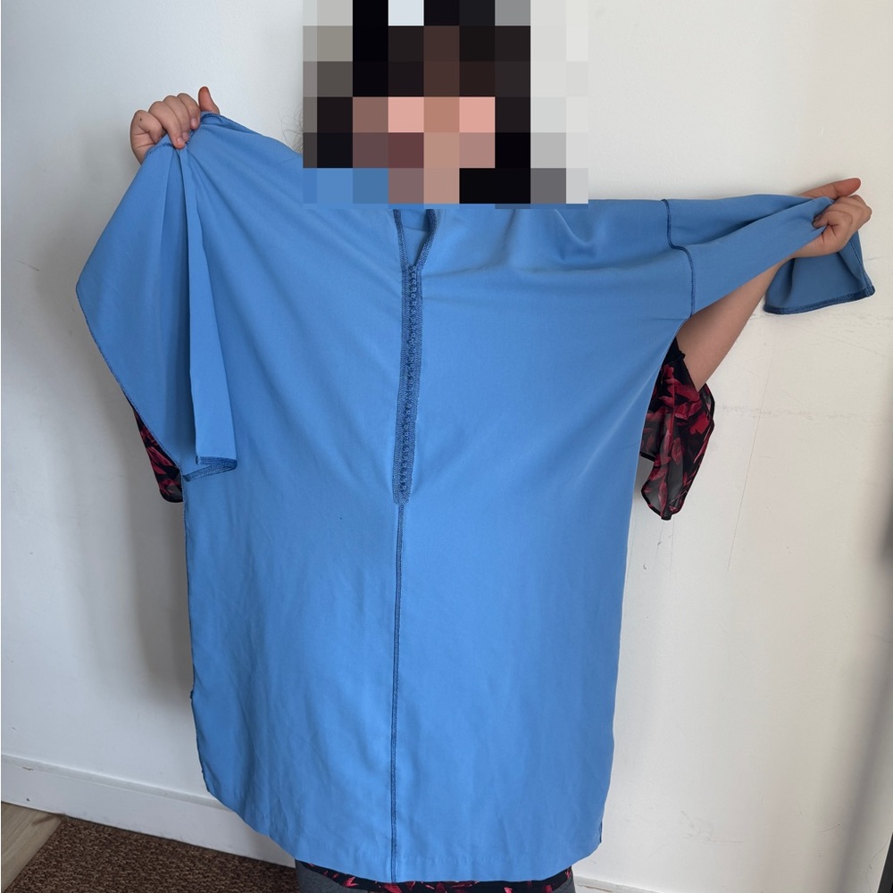 Blue Men's Short-Sleeve Casual Shirt